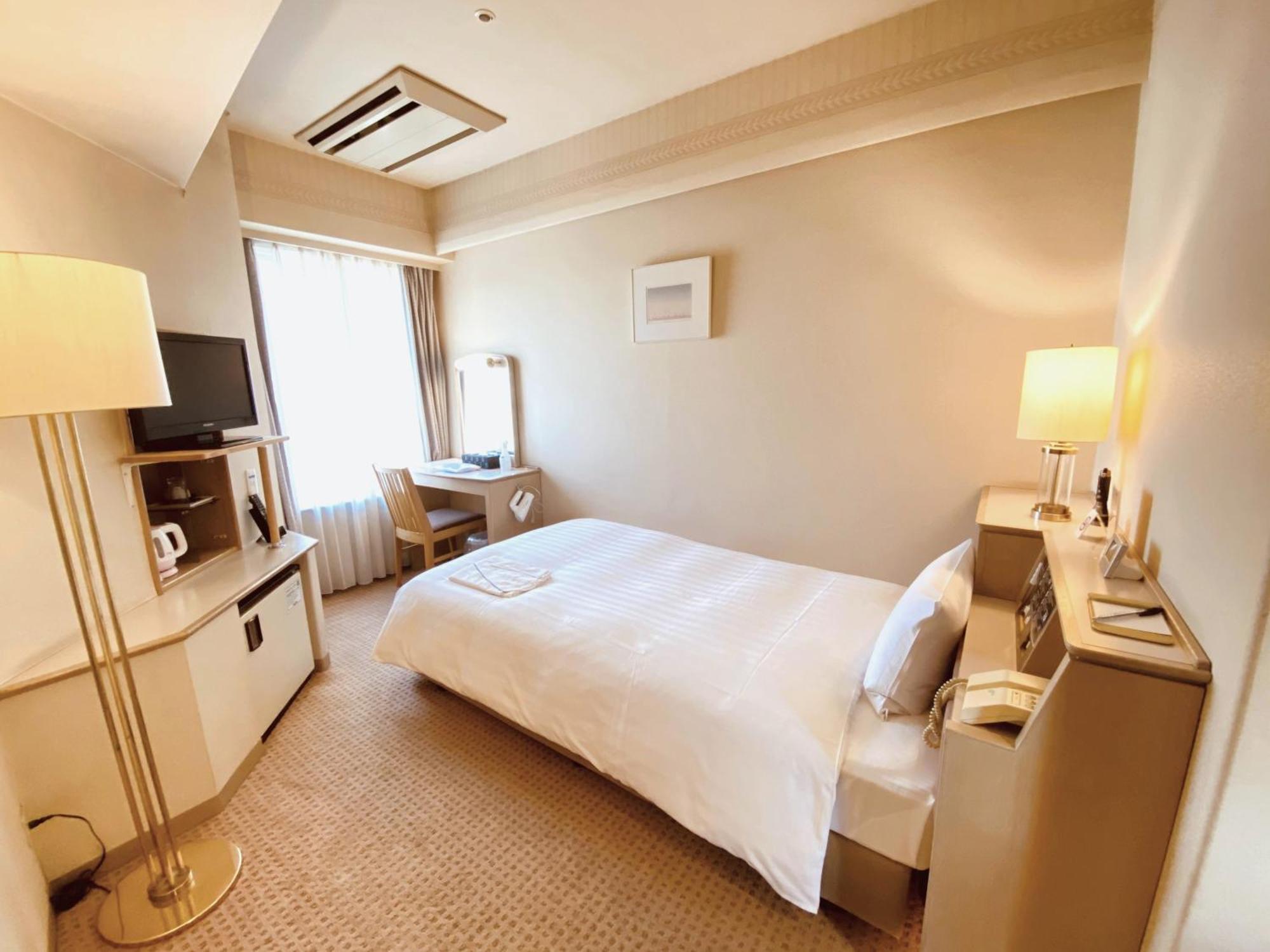 Smile Hotel Tokyo Nishikasai Exteriör bild